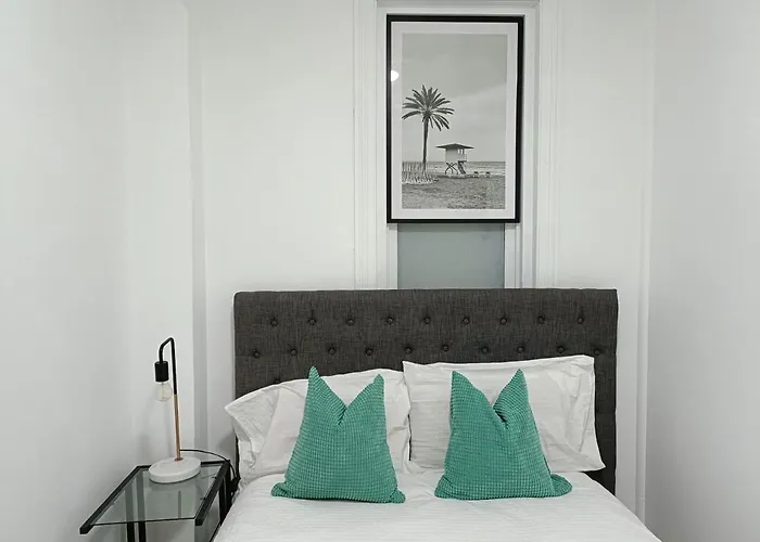 Lovely Room 1Min Walk To Station With 55Inch Tv